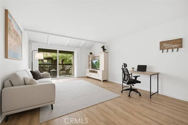 1000 W Macarthur Boulevard #100, Santa Ana, CA 92707