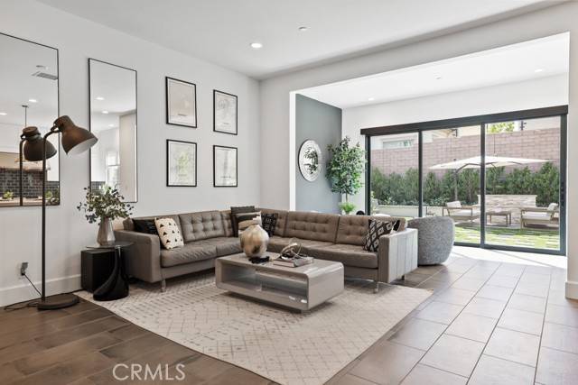 Irvine, CA 92602,91 Rockinghorse
