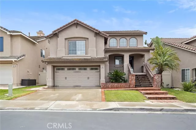 32 Carriage Drive, Lake Forest (el Toro), CA 92610