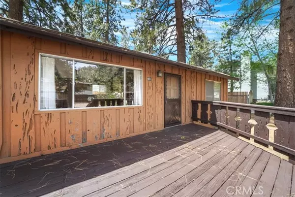 Wrightwood, CA 92397,951 Snowbird Road