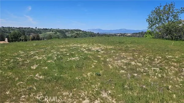 Diamond Bar, CA 91765,2887 Shadow Canyon Road