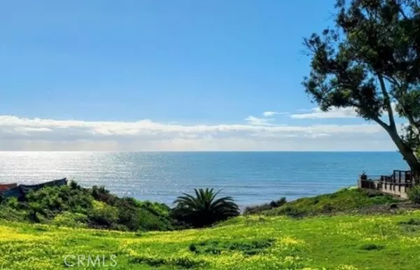 Dana Point, CA 92624,35295 Camino Capistrano