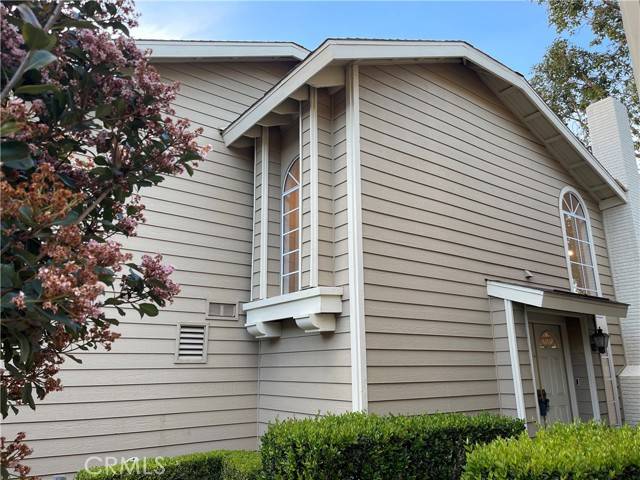 Lake Forest (el Toro), CA 92630,26315 Misty Glen #4