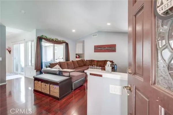 3535 Sweetwater Circle, Corona, CA 92882