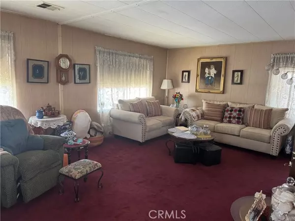 Stanton, CA 90680,7271 Katella Avenue #84