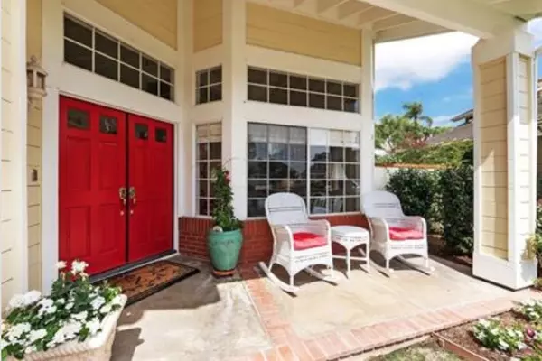 Dana Point, CA 92629,25151 Danapepper