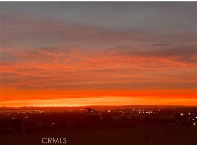 2244 Molino Avenue #4, Signal Hill, CA 90755