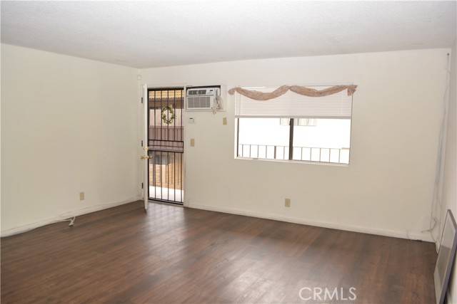 Paramount, CA 90723,15351 Orange Avenue #25