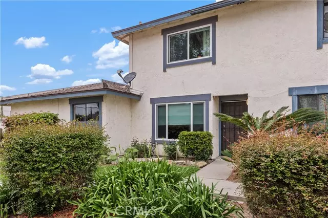 Oceanside, CA 92056,3404 Los Mochis Way