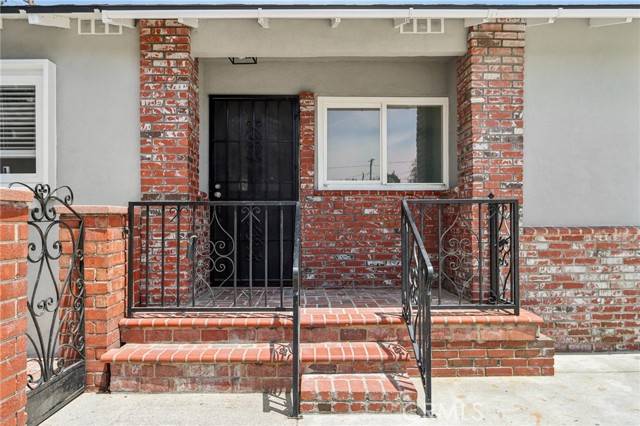 Anaheim, CA 92801,1304 N Devonshire Road