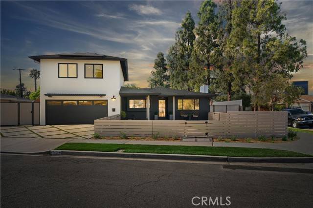 742 Hudson Avenue, Costa Mesa, CA 92626