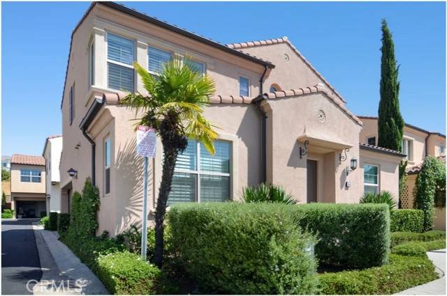 164 Quiet Grove, Irvine, CA 92618