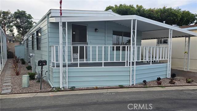 Westminster, CA 92683,14352 Beach Boulevard #18