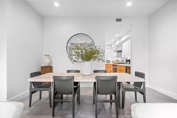 Costa Mesa, CA 92627,145 23rd Street