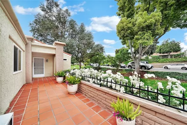 Laguna Woods, CA 92637,5509 Paseo Del Lago #C