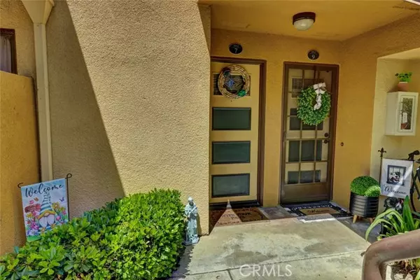 Lake Forest (el Toro), CA 92630,25712 Le Parc #7