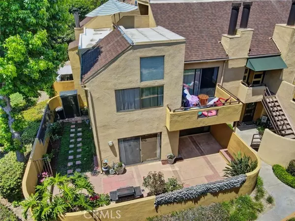 Lake Forest (el Toro), CA 92630,25712 Le Parc #7