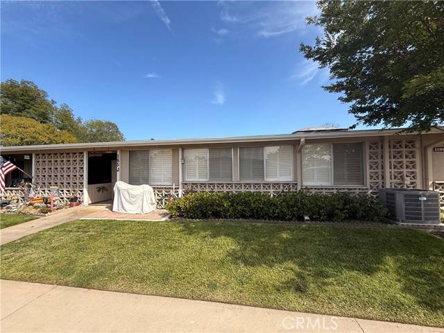 1190 Northwood #165J, Seal Beach, CA 90740