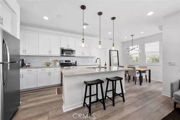 Corona, CA 92883,4171 Powell Way #105