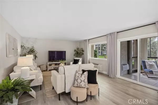 Laguna Woods, CA 92637,3241 San Amadeo #1G