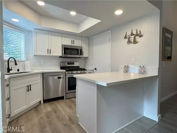 Laguna Beach, CA 92651,511 San Nicholas Court