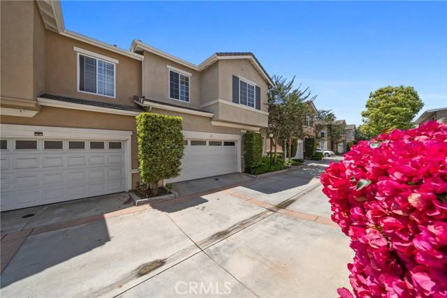 7805 Garfield Avenue, Huntington Beach, CA 92648