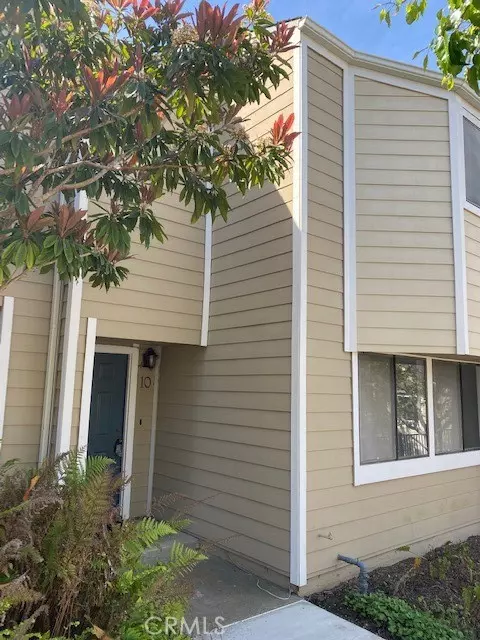 Newport Beach, CA 92663,10 Latitude Court #22