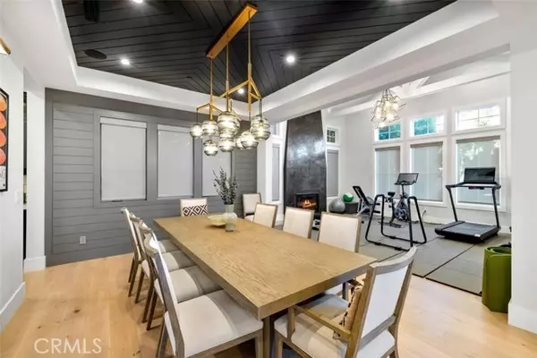 Sherman Oaks, CA 91403,15042 Hartsook Street