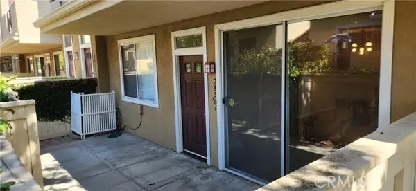 Lake Forest (el Toro), CA 92679,28504 Lucca Court