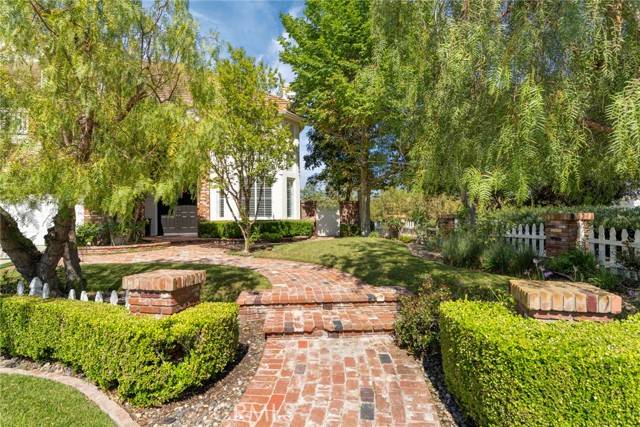 Laguna Hills, CA 92679,18 Bent Oak