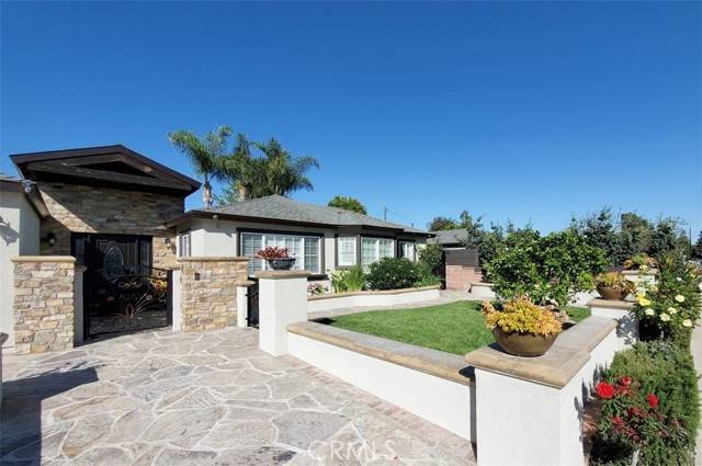 Costa Mesa, CA 92627,2099 Continental Avenue