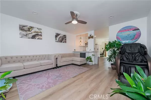 Santa Ana, CA 92701,521 S Lyon Street #11