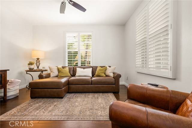 Irvine, CA 92602,57 Avondale