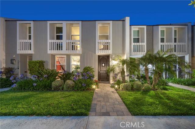 16520 Harbour Lane #6, Huntington Beach, CA 92649