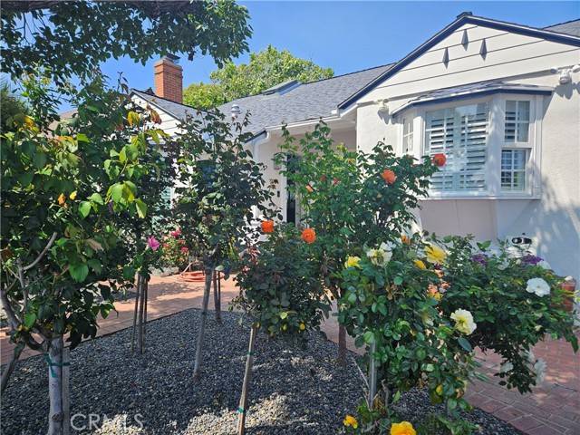 Los Angeles, CA 90064,2774 Sawtelle Boulevard