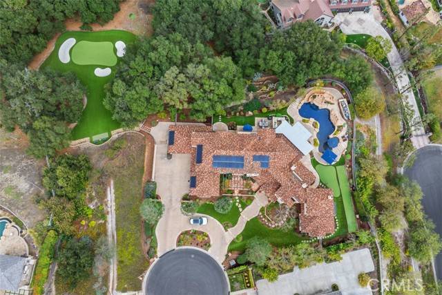 2 Fresian, Laguna Hills, CA 92679
