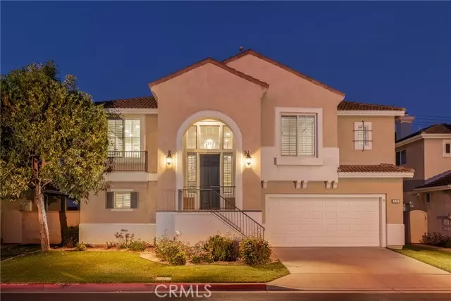 Costa Mesa, CA 92626,3120 Tara