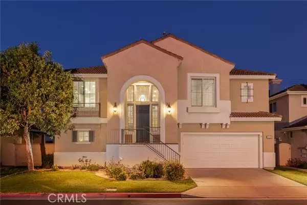 3120 Tara, Costa Mesa, CA 92626
