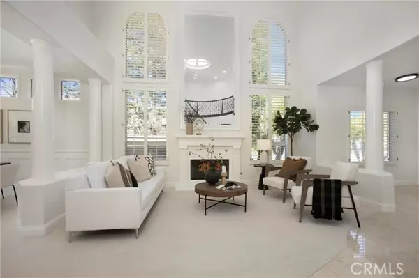 Lake Forest (el Toro), CA 92610,25 Santa Maria