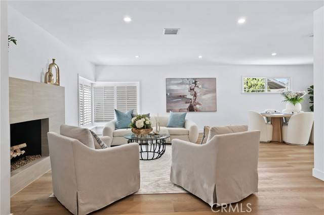 Santa Ana, CA 92706,2134 N Towner Street