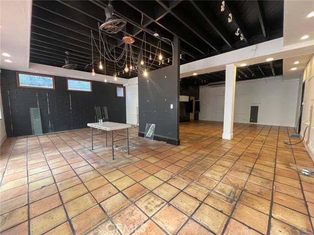San Clemente, CA 92672,207 S El Camino Real