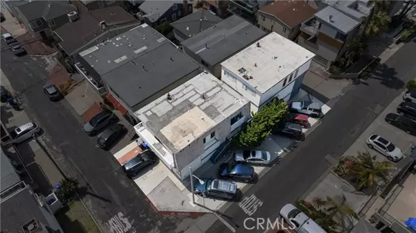 Manhattan Beach, CA 90266,330 34th Place