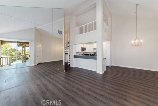 Tustin, CA 92782,13436 Savanna