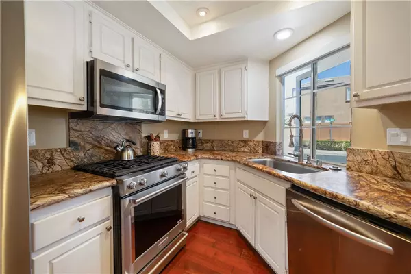 Lake Forest (el Toro), CA 92610,51 Rue Monet