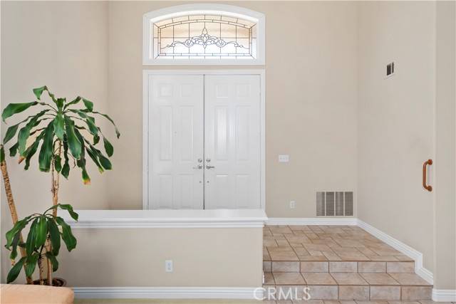 Rancho Santa Margarita, CA 92688,10 Via Berrendo