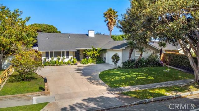 1212 Dover Drive, Newport Beach, CA 92660