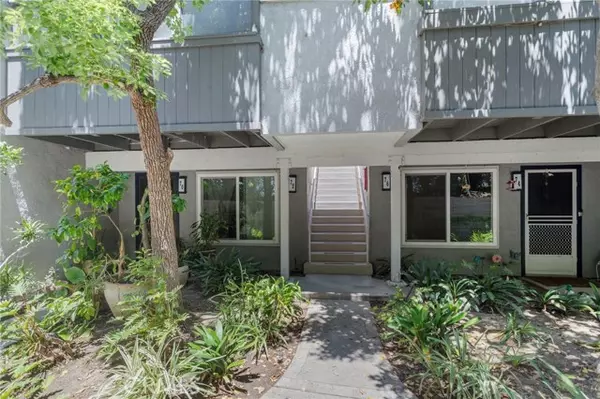 Irvine, CA 92604,72 Eagle #38