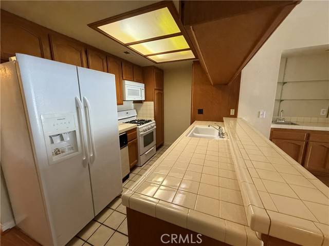 11630 Warner Avenue #508, Fountain Valley, CA 92708