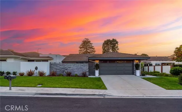 Corona Del Mar (newport Beach), CA 92625,35 Beachcomber Drive