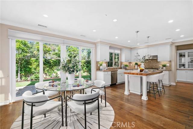 Irvine, CA 92618,32 Tesoro